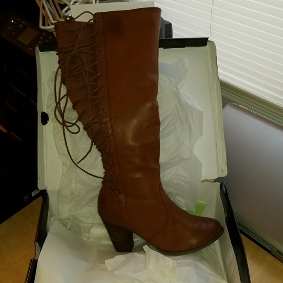 Torrid New in Box CHOCO lace up back tall boots - Picture 2 of 3
